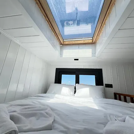 Aden Garden Hotell *