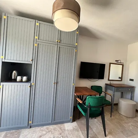 Aden Garden Hotell *