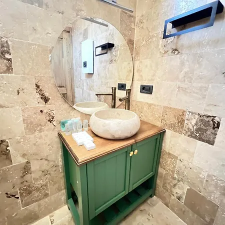 Aden Garden Hotell *