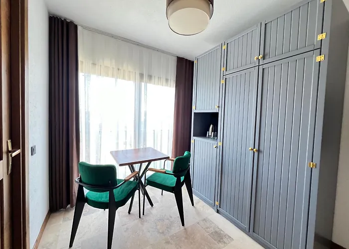 Aden Garden * Кешме